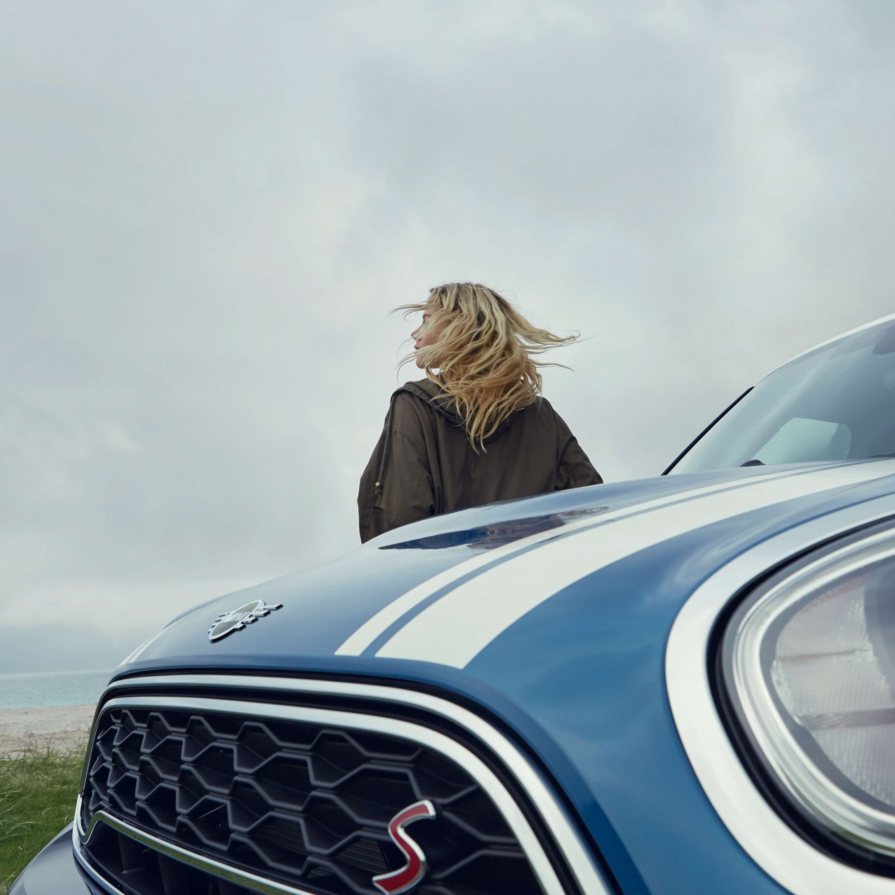 MINI Countryman – front view – dust filter and climate chack MINI Countryman – front view – dust filter and climate chack